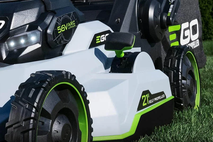 self-propelled lawnmower